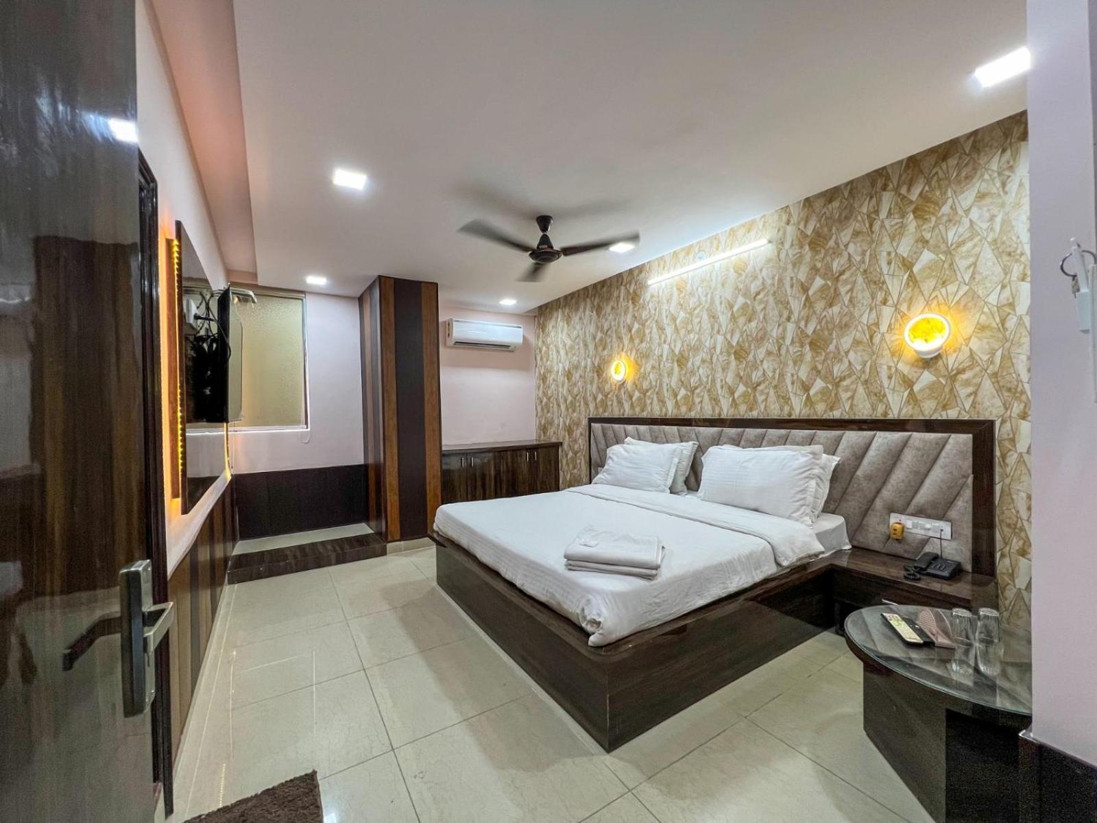 Hotel Suryamani Τζαϊπούρ Εξωτερικό φωτογραφία